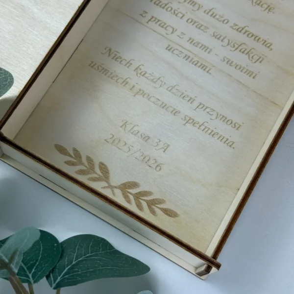 Dzień Nauczyciela: Personalizowane pudełeczko