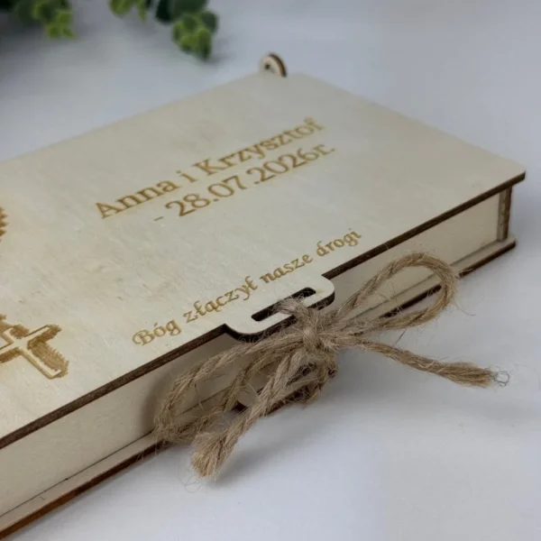 Pudełko na Pieniądze z Życzeniami na Ślub: Serce