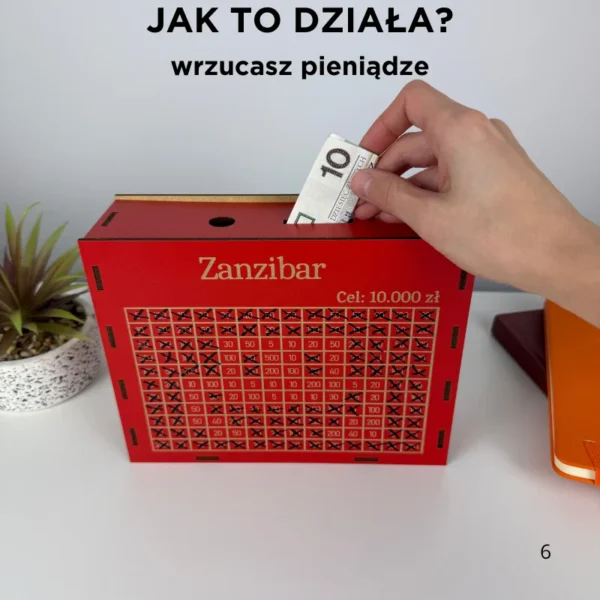 Personalizowana skarbonka z tabelką do wykreślania